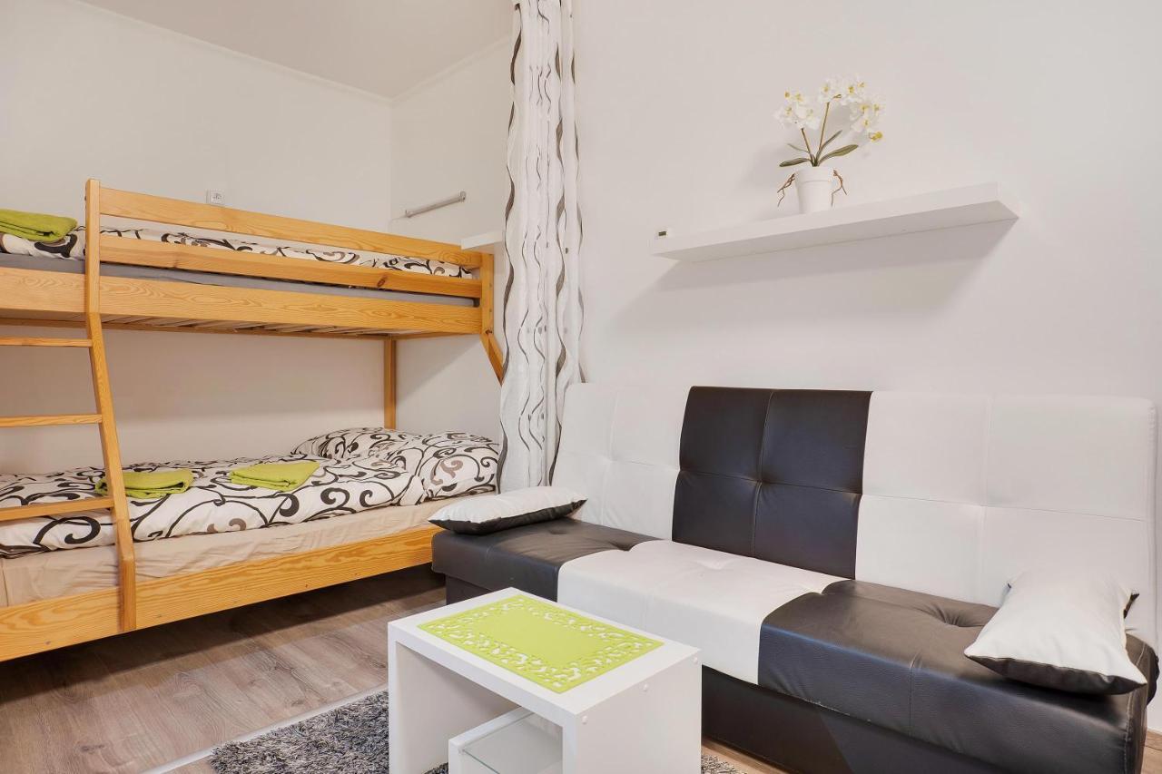 Apartman Alfa Klinovec Loučná pod Klínovcem Exterior foto