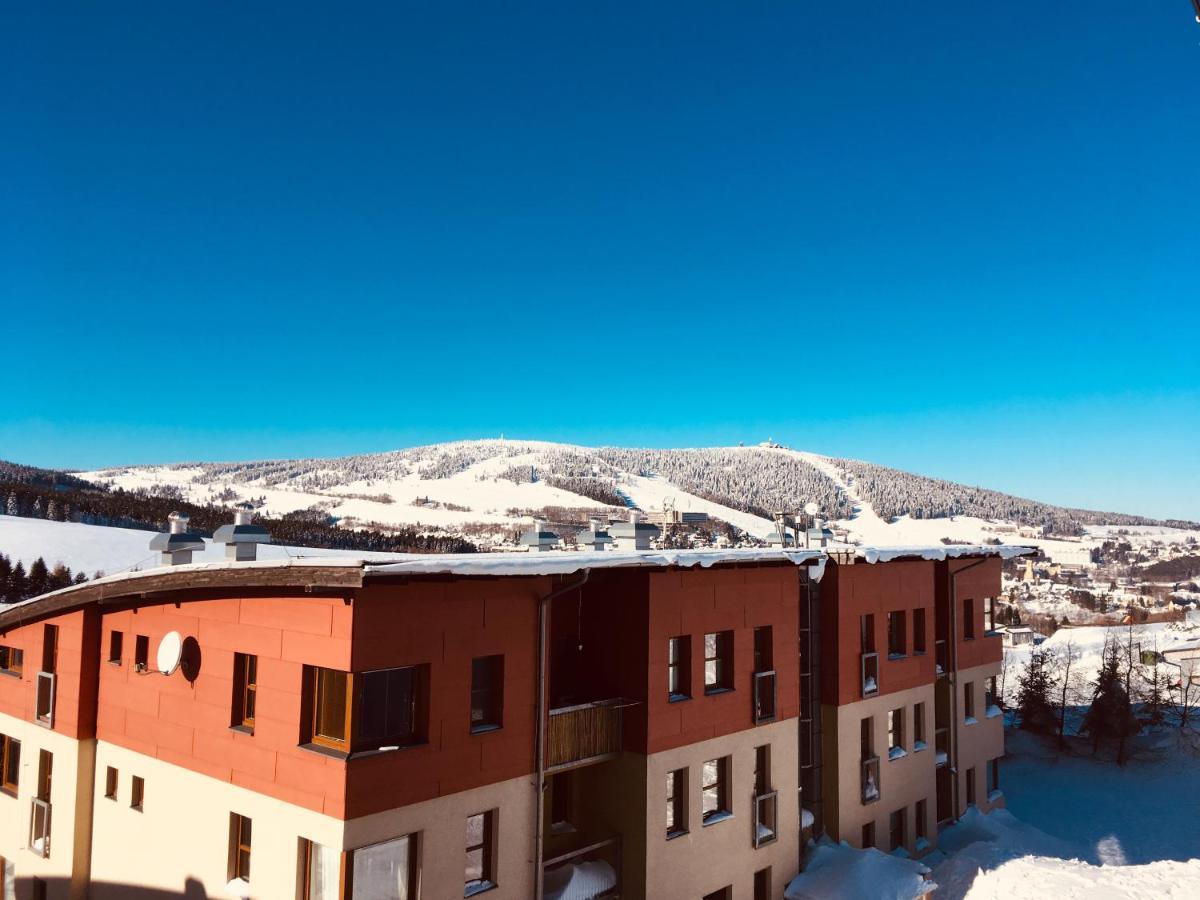 Apartman Alfa Klinovec Loučná pod Klínovcem Exterior foto